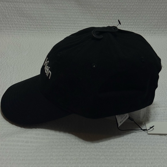 Calvin Klein Black Baseball Cap - Picture 3 of 7
